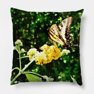 Butterflies - Yellow Swallowtail On Yellow Lantana Pillow