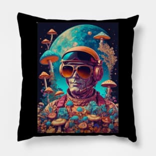 Techno Astronaut T-Shirt - Techno Organism - Catsondrugs.com - Techno, rave, edm, festival, techno, trippy, music, 90s rave, psychedelic, party, trance, rave music, rave krispies, rave flyer Pillow