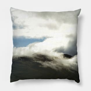 Clouds start to cover the summit of Ben Nevis Pillow