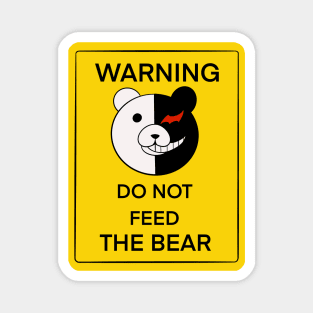 Do not feed the bear! Magnet