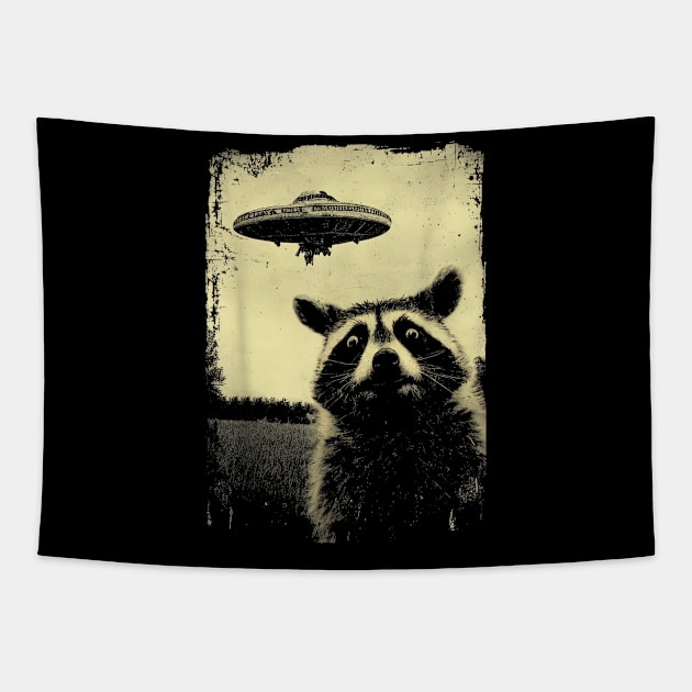 Funny Raccoon Ufo Selfie Tapestry by susanne.haewss@googlemail.com