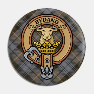 Clan Gordon Crest over Weathered Tartan Pin