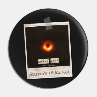 First Picture of Black Hole - Original Vintage Design Pin