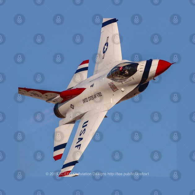 F-16 Thunderbird 5 Sneak-Pass by acefox1