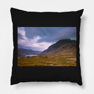 Llyn Ogwen and Pen yr Ole Wen, Snowdonia Pillow