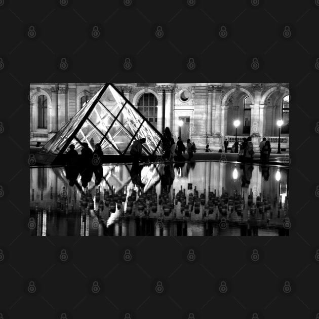 Meeting Place At The Louvre by IanWL