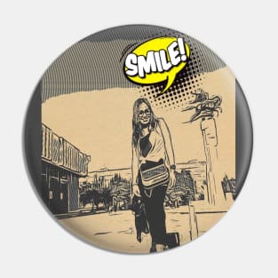 Smile Pin