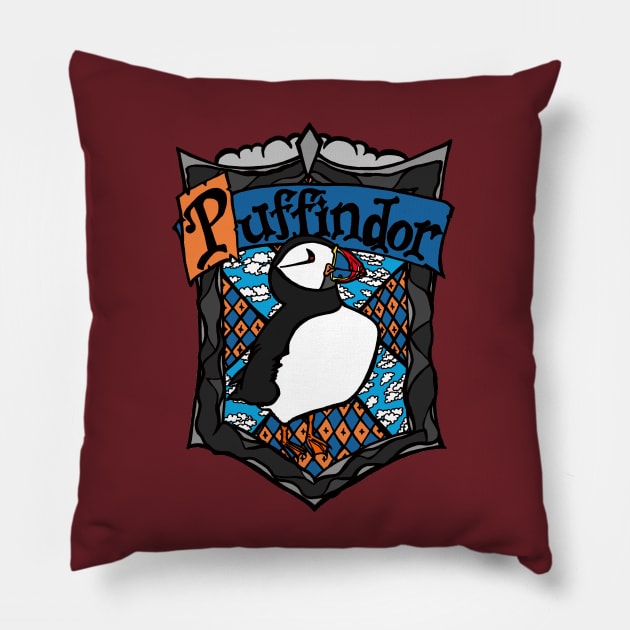 Puffindor Pillow by ksvedang