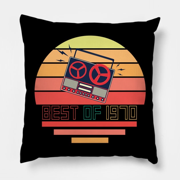 50th Birthday Gift Born in 1970 50 Years Old Vintage 1970, Best Of 1970, Made in 1970, Retro Vintage 50th Birthday, Vintage 1970 50th Birthday Gift, 1970 The Year Of The Legends Pillow by wiixyou