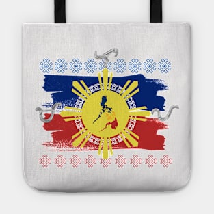 Philippine Flag-Map / Baybayin word Malaya (Freely) Tote