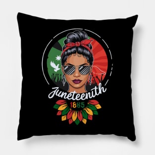 Juneteenth celebration day messy bun woman Pillow