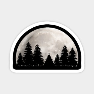 Camping under the full moon Magnet