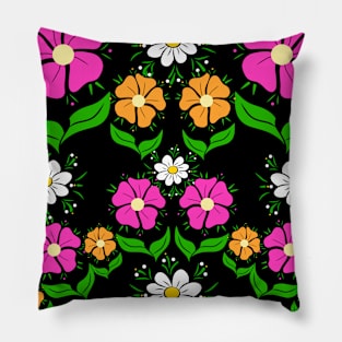 blooming flower pattern daisy blossoms blooms Pillow