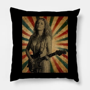 Ana Popović Guitarist blues - Photo Vintage Retro Look Fan Design Pillow