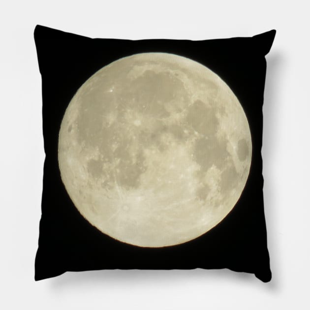 Mond Pillow by MarrysSunsoulisland