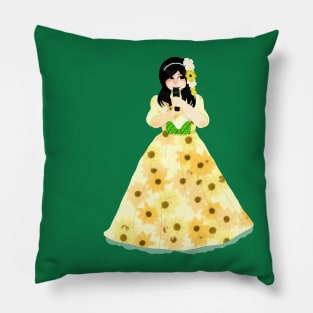 kanon suzuki graduation Pillow