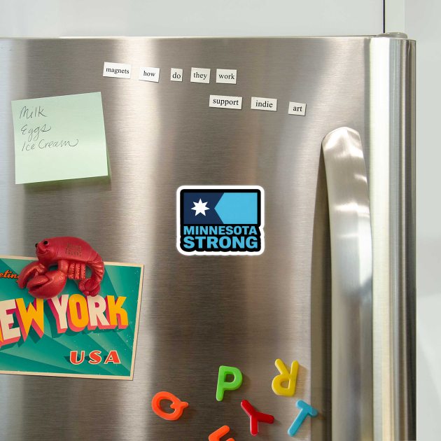 Minnesota Strong State Pride Minnesotan Supporter by ArtistTee ⭐⭐⭐⭐⭐