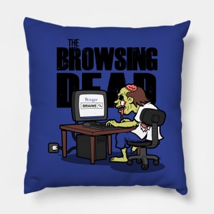 Funny Zombie Browsing The Internet Gift For Zombie Lovers Pillow