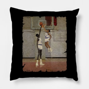 Manute Bol (231cm) and Spud Webb (168cm) Pillow