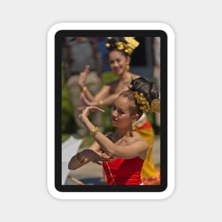 Thai Dancers Magnet