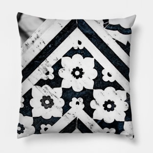 Marble flowers, Taj Mahal India Pillow