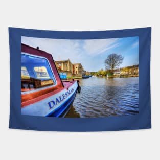 Skipton, Leeds & Liverpool Canal, Barge Tapestry