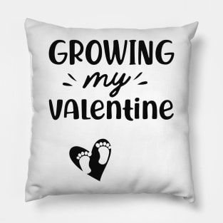 Pregnancy - Growing my valentine Pillow