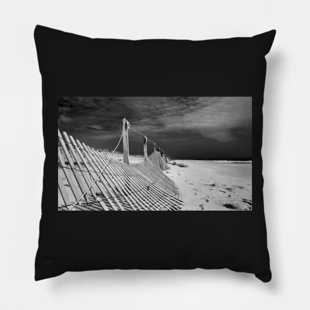 black sky/white sand Pillow by lastgasp