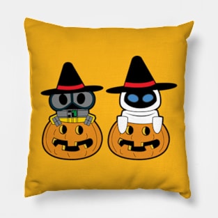 wall e and eve halloween Pillow