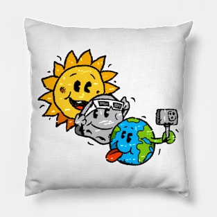 Slefie Earth Moon Sun Funny Total Solar Eclipse 2024 GIft For Boys Girls kids Pillow