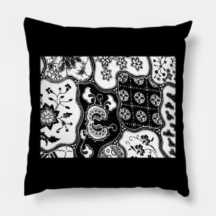 BATIK Paisley Bison Pattern Pillow