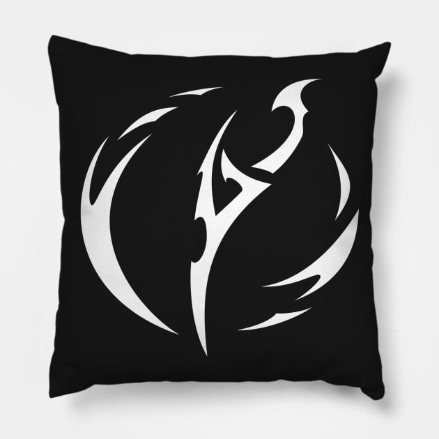 Black Desert Musa Class Icon T-Shirt Pillow by Jaxilar