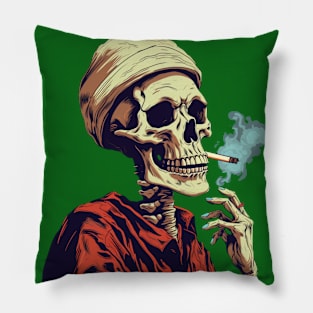 Smoking skull Pillow