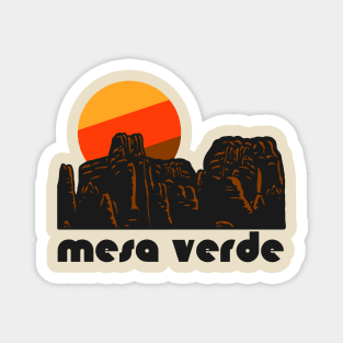 Retro Mesa Verde ))(( Tourist Souvenir National Park Design Magnet