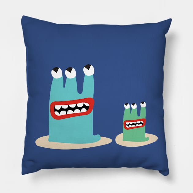 Aliens Pillow by now83