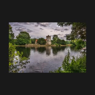 The River Thames At Bisham T-Shirt