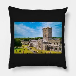 St Davids Cathedral - Historic Buildings - Pembrokeshire, Wales Pillow