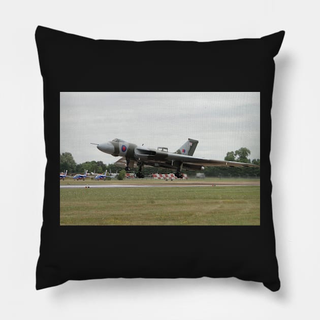 The Spirit of Great Britain Pillow by AH64D