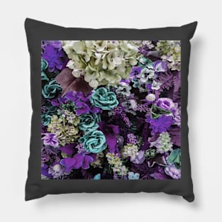 trippy flowers Pillow