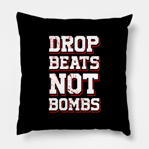 Drop beats - hip hop 90s collector Pillow by BACK TO THE 90´S