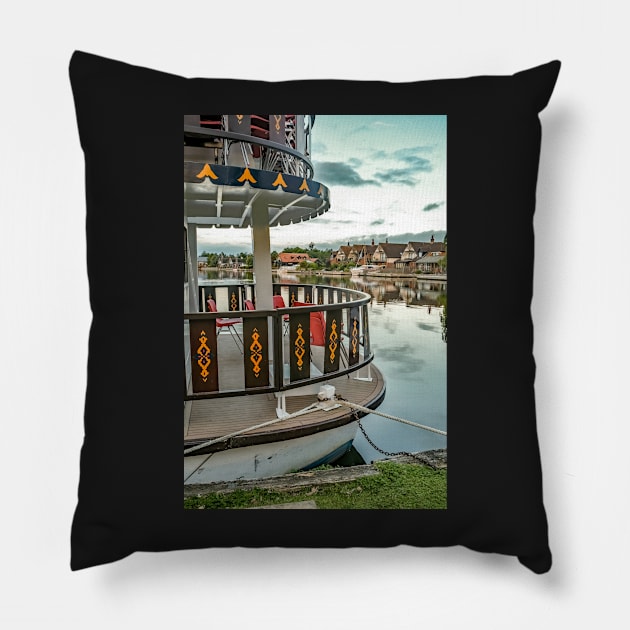 Boat on the River Bure in Horning, Norfolk Pillow by yackers1