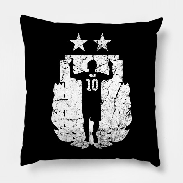 Messi (Argentina White) Pillow by paulponte