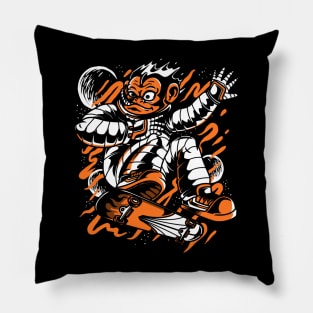 Skate monkey Pillow