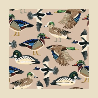 American Duck Species Pattern in Tan T-Shirt