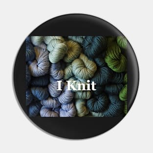 "I Knit" text on Yarn background. Pin