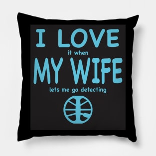 I LOVE MY WIFE Pillow