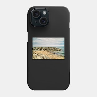 Coastal Scenery - Sandy Beach, Rocks, Pebbles and Ocean. Phone Case