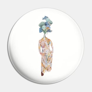 Portrait of a lady feat. Schiaparelli & florals Pin