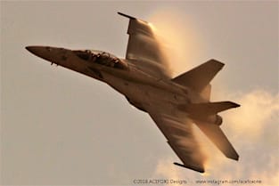 F/A-18F Super Hornet vapor photo-pass 1 Magnet