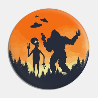 Bigfoot And  Alien Take Selfies Ufos Pin